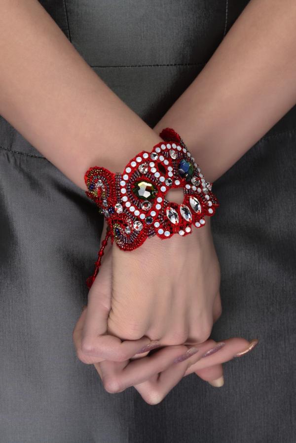 ������� "Red Scull"